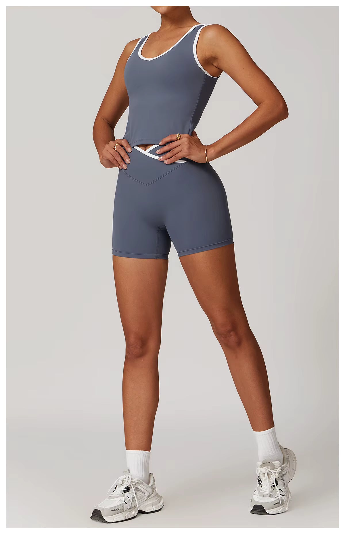 Véra Balance Set