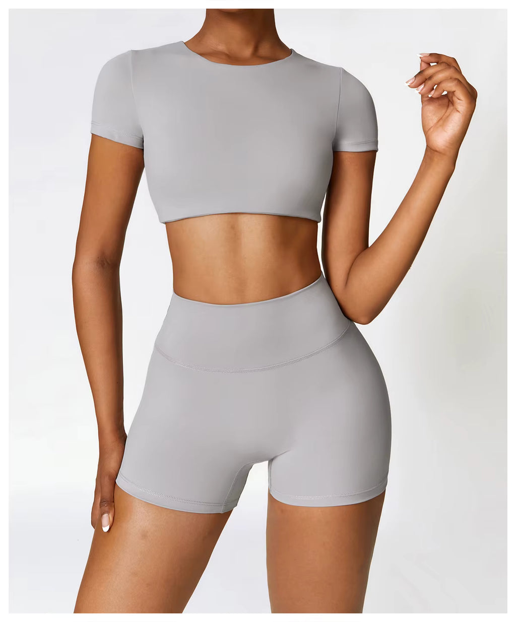 Aloré Signature Seamless Shorts