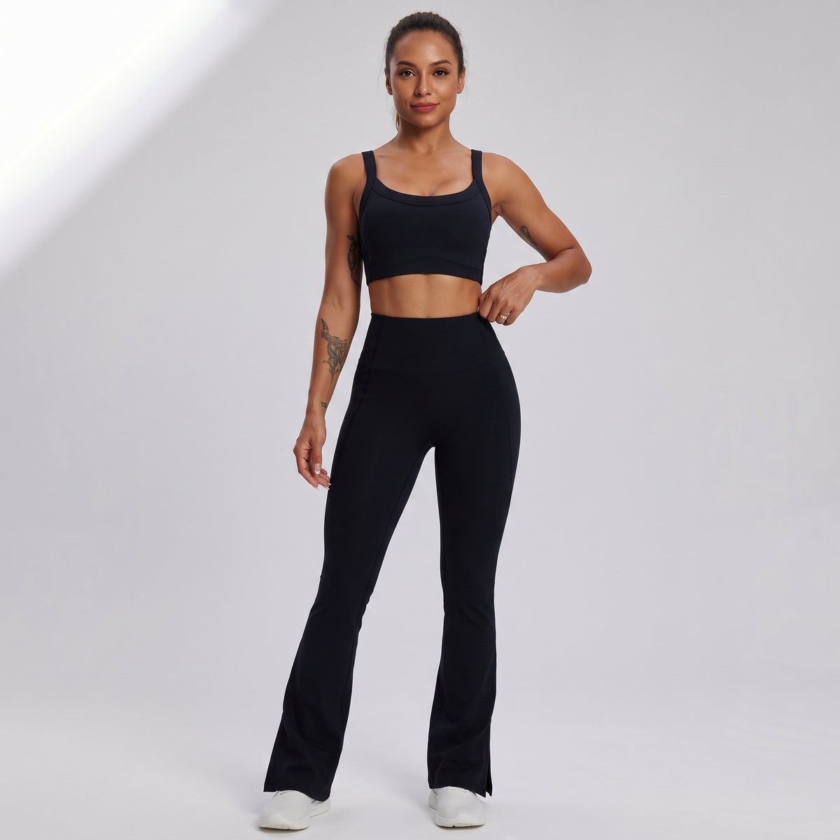 Velora Contour Set